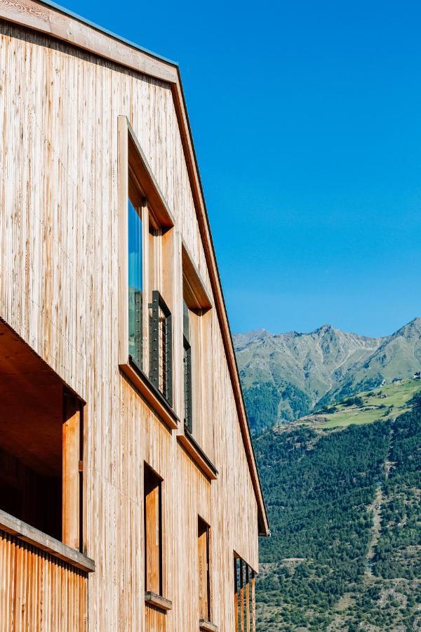 Zum Riesen Historic Refugium Hotel Laces Exterior foto