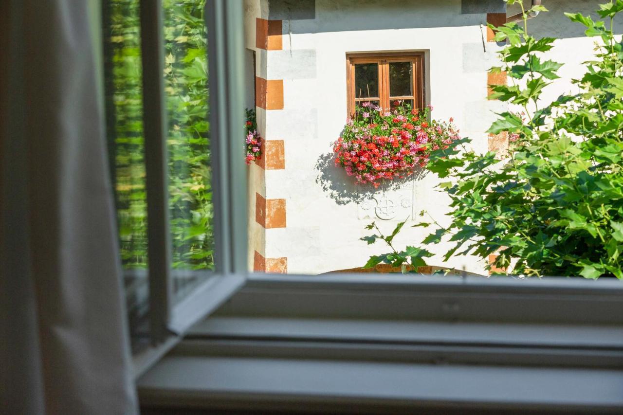 Zum Riesen Historic Refugium Hotel Laces Exterior foto