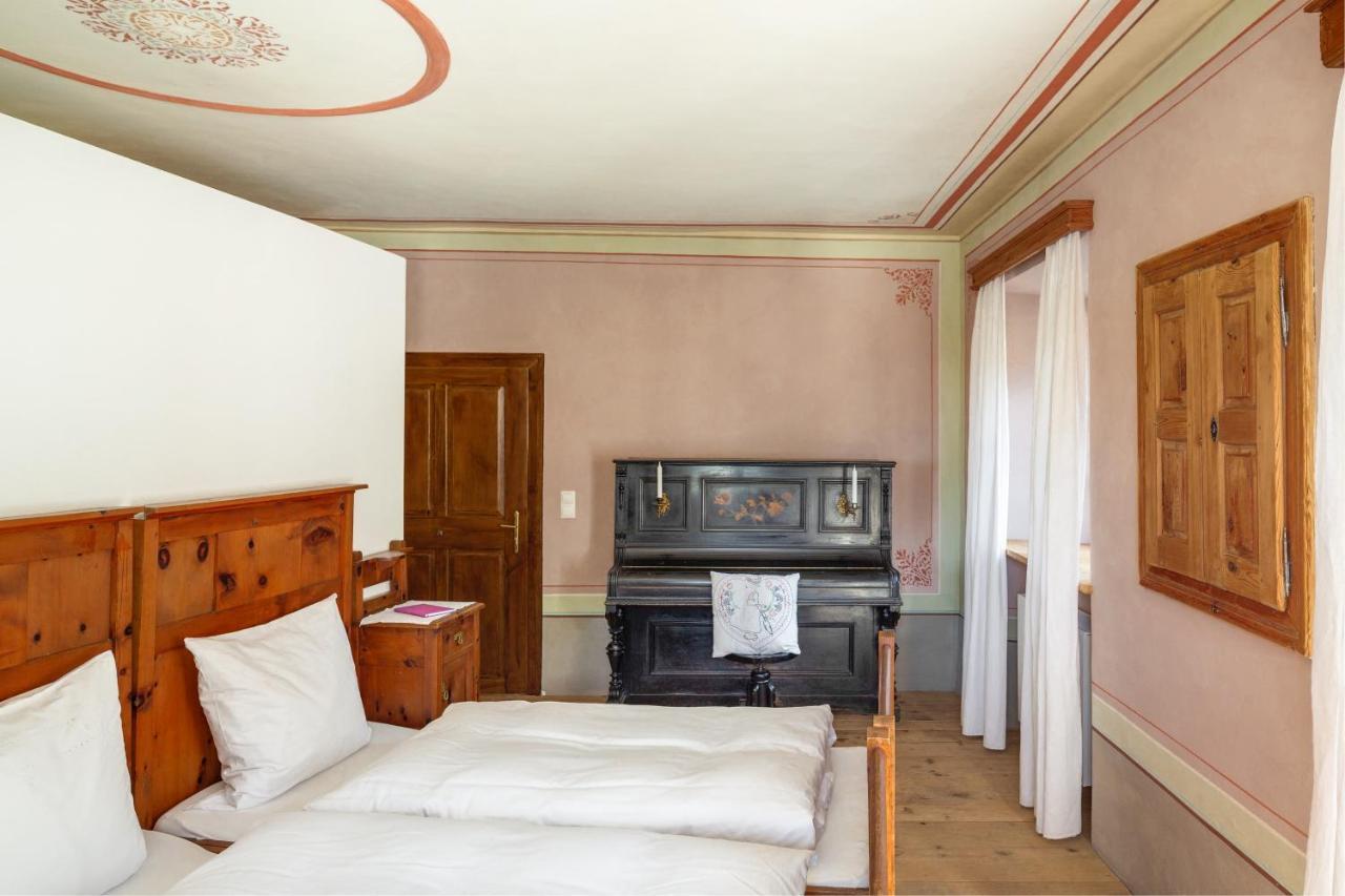 Zum Riesen Historic Refugium Hotel Laces Exterior foto